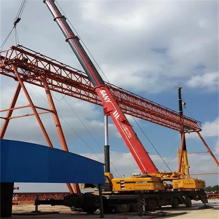 东坡钢结构吊装